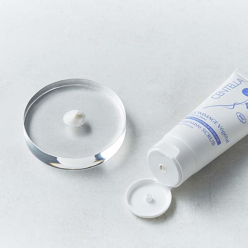 Biljni piling na bazi bijelog hibiskusa Beauty Essentials3 Biljni piling na bazi bijelog hibiskusa Beauty Essentials3